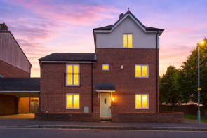8, Merchant Road, Ormskirk L39 4AD