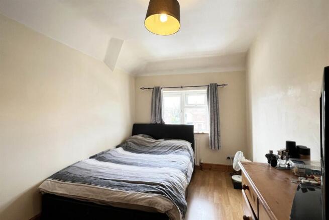 bed 3