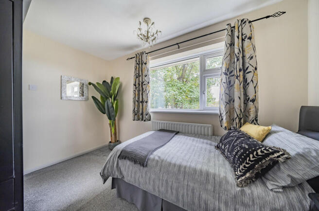 BEDROOM2