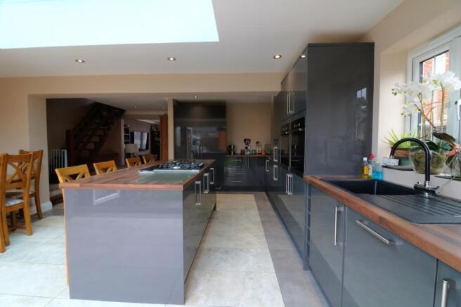 Nutcombe kitchen 