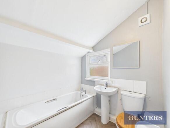 2 bed Terraced for sale Image 11