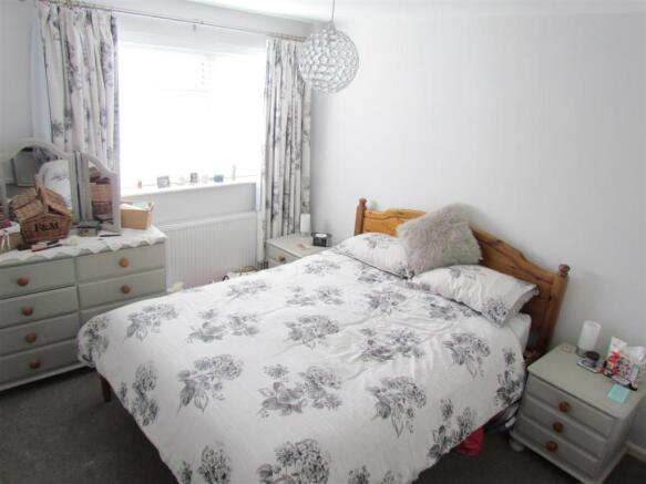 bed1.JPG