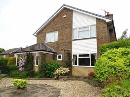 5, Elmwood Drive, Penwortham PR1 0XT