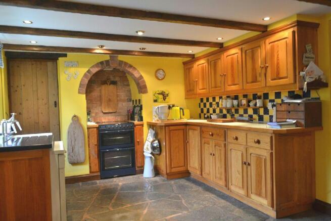 Kitchen/Dining/Famil