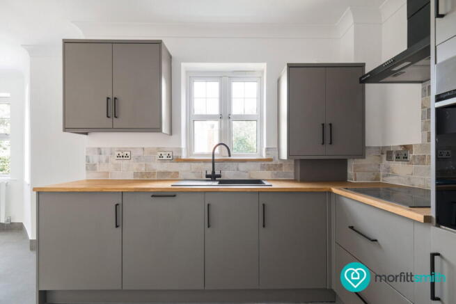 2 bed Flat to rent Image 5