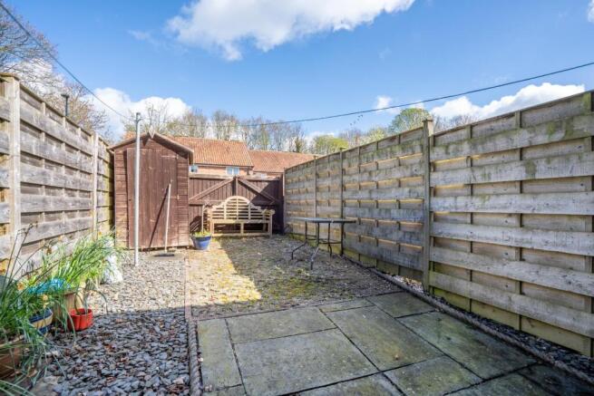 2 bed Town House for sale Image 4