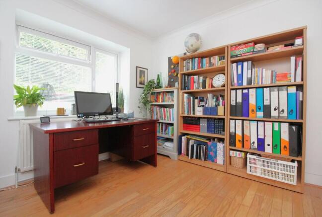 Photo 11