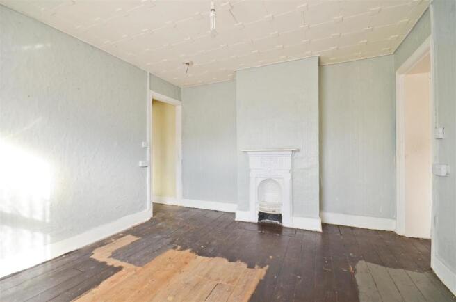 Bedroom 2 - Newport - Isle of Wight Estate Agents 