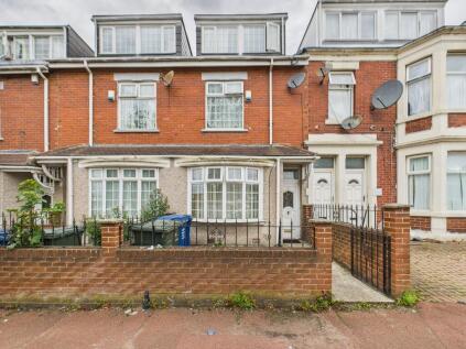Lynnwood Terrace, Fenham, Newcastle Upon Tyne