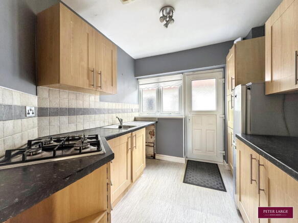 Russell Drive, Prestatyn, Denbighshire LL19 7YS photo 4