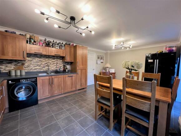 Kitchen/dining room