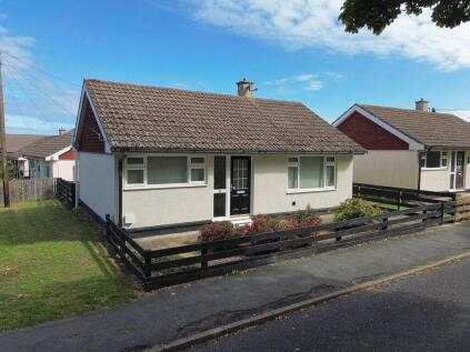 11 Helredale Gardens, Whitby