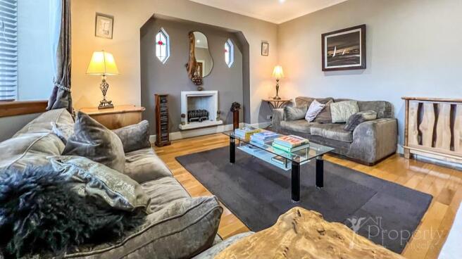 Reception room.