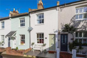 7, Wolsey Grove, Esher KT10 8NU