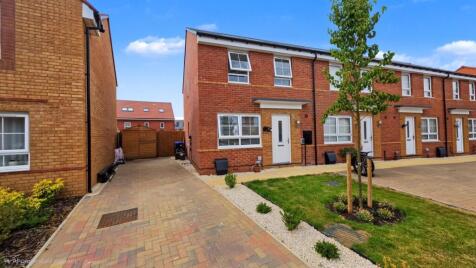 Tricker Close, Overstone, Northampton