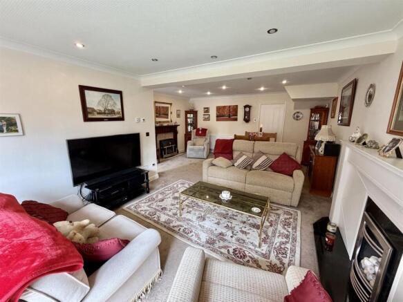 3 bed End of Terrace for sale Image 6
