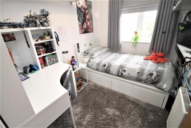 BEDROOM 3