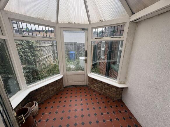 3 bed Terraced for sale Image 12