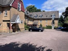 9, Magisters Lodge, Watford Road, Rickmansworth WD3 3SZ