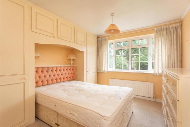 49 Derwent Road-8.jpg