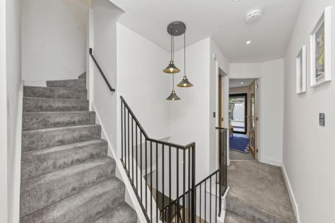 3 bed Terraced for sale Image 7