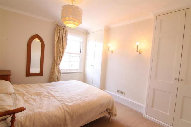 Master Bedroom.JPG