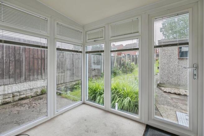 3 bed Semi-Detached for sale Image 6
