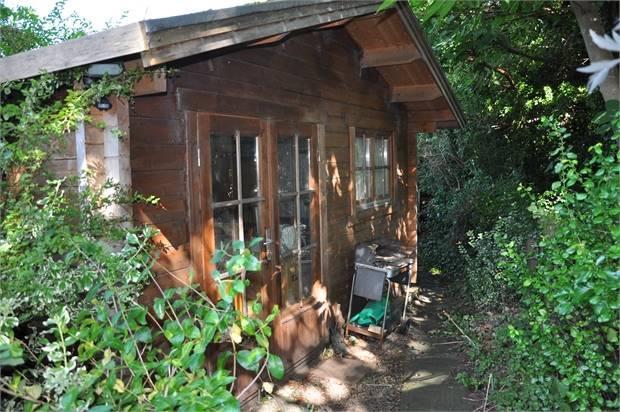 Detached Summerhouse