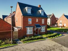 35, Sutton Grove, Broughton HP22 7EU