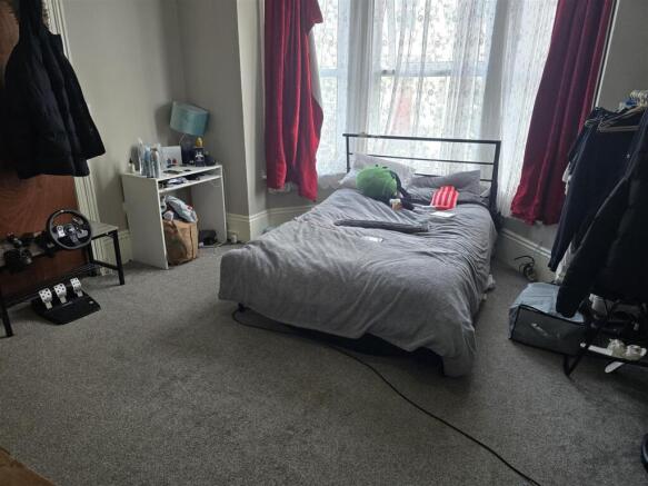 Flat 1 Bedroom/Lounge