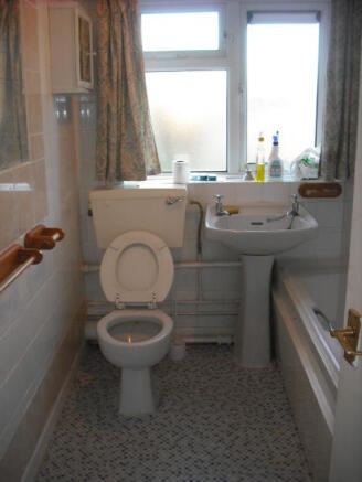 Photo 3