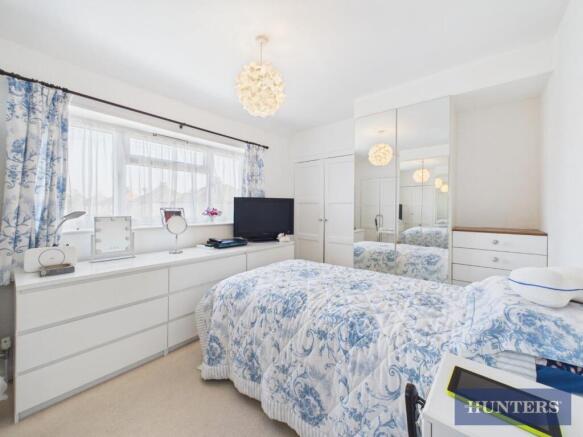 3 bed Semi-Detached for sale Image 10
