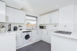 14, Pope Crescent, Leicester LE19 4QT