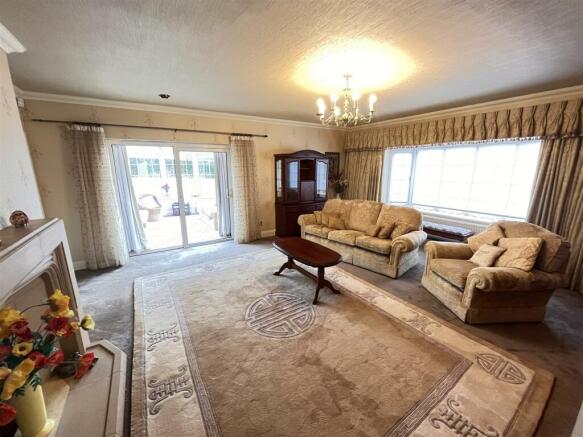 living room (2).JPG