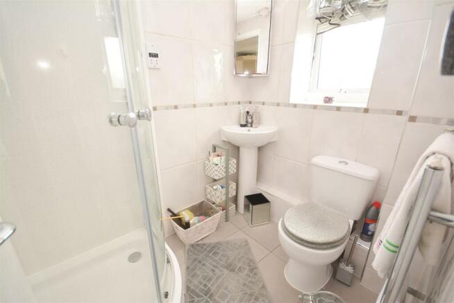 En suite.jpg