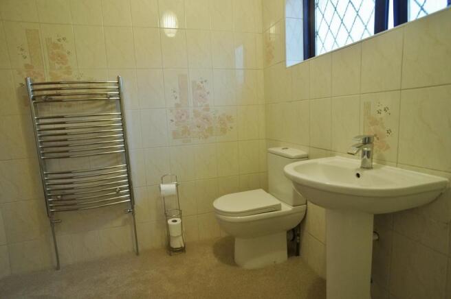 Family Shower Room