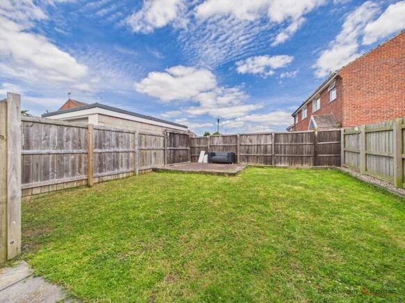 3 bed Semi-Detached for sale Image 11