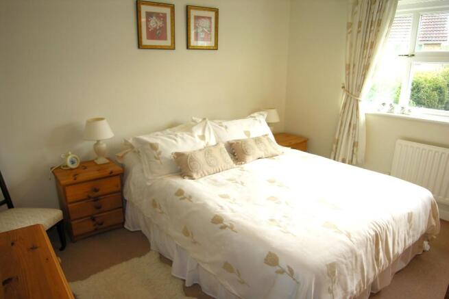 BEDROOM 2