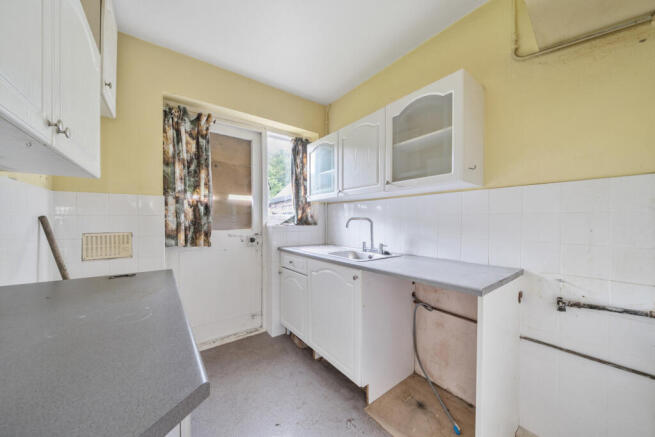 Woodbrook Road, London photo 4