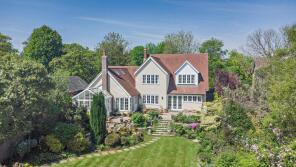 Merryways, Main Road, Winchester SO21 1LP