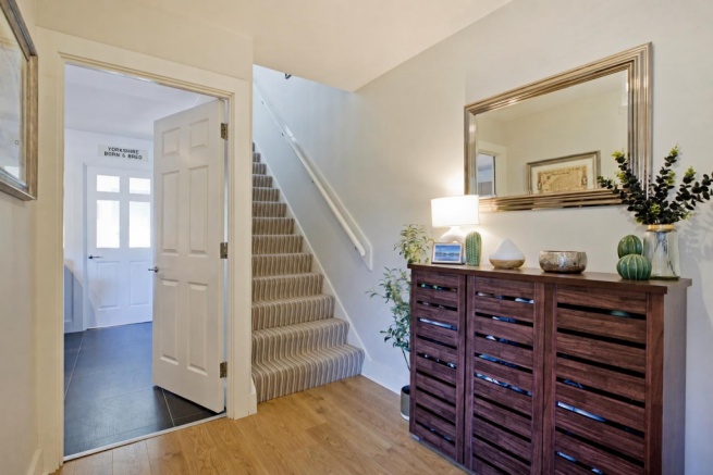 3 bed Terraced for sale Image 9