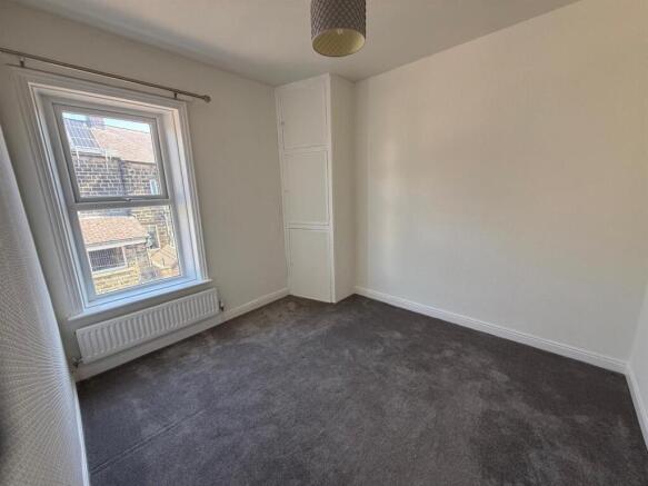 3 bed End of Terrace to rent Image 9