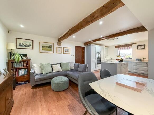 4 bed Barn Conversion for sale Image 4