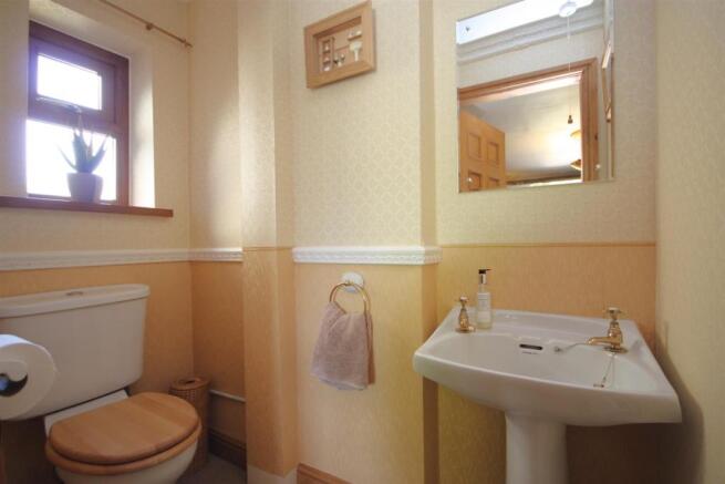 GUEST WC