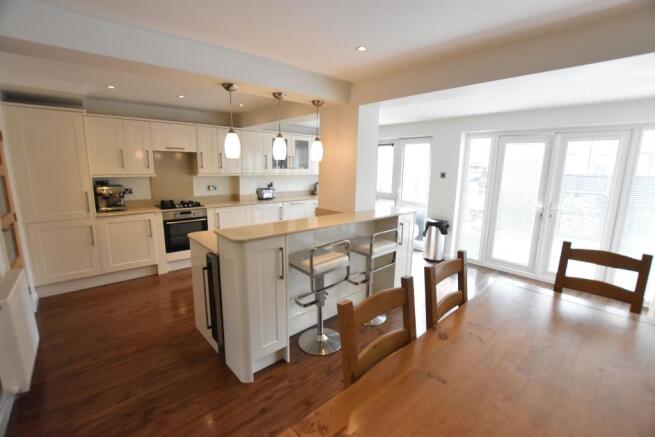 Kitchen / Diner