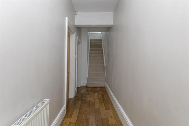 3 bed Terraced for sale Image 7