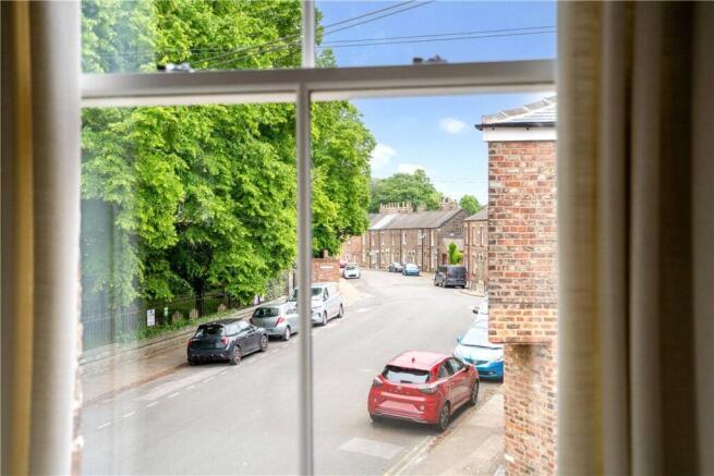 4 bed Not Specified for sale Image 5