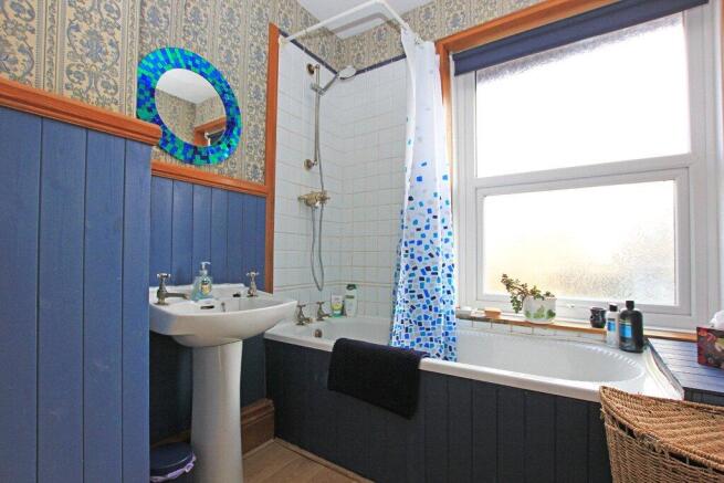 3 bed Terraced for sale Image 8