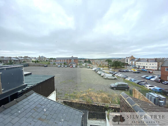 4 bed Terraced for sale Image 11