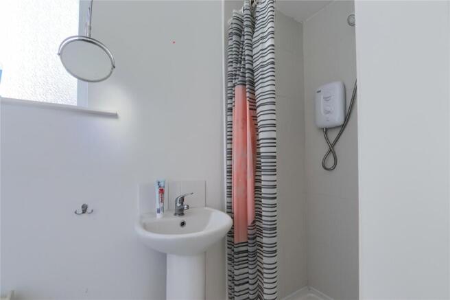 1 bed Flat for sale Image 7